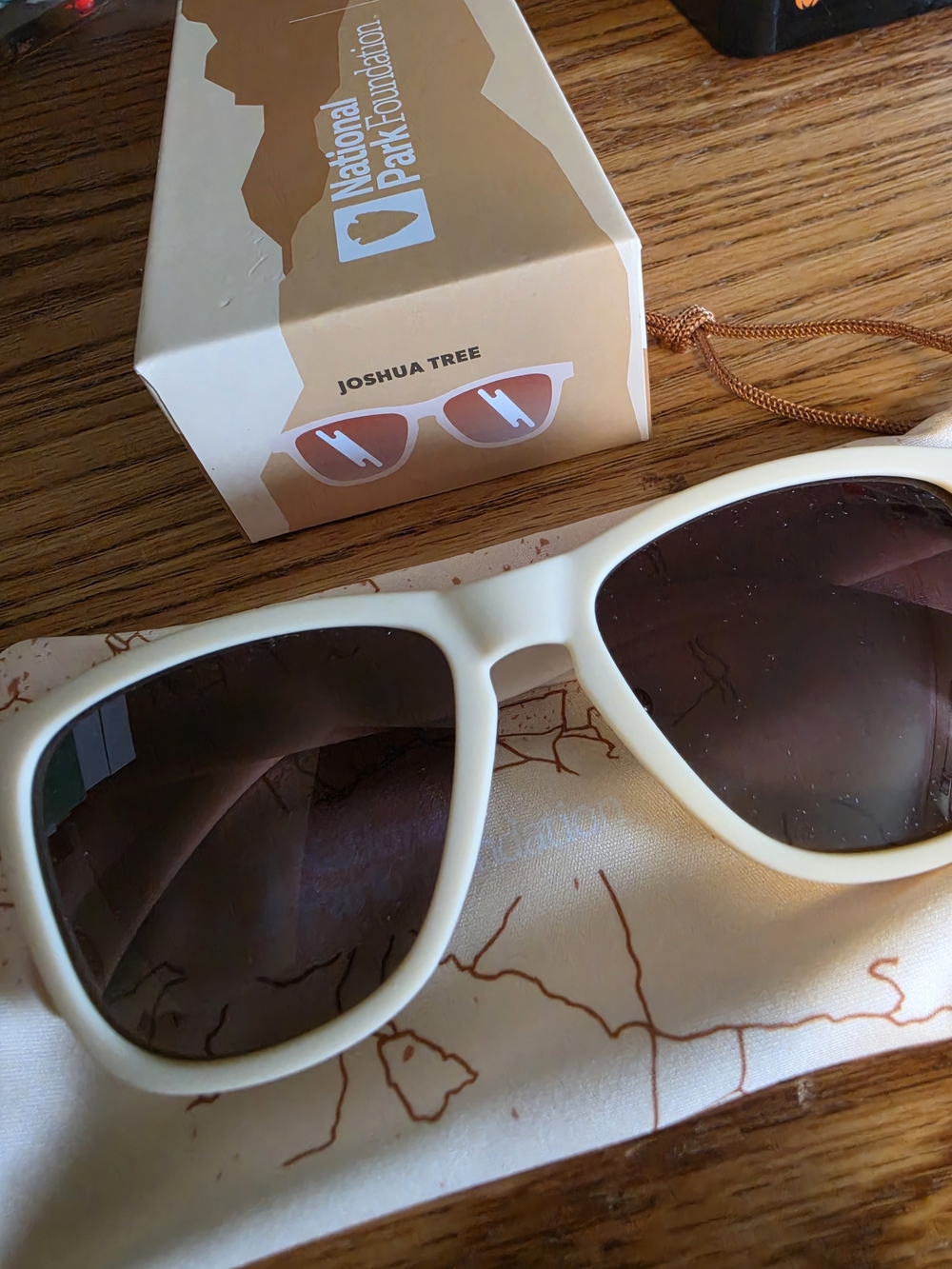 Joshua Tree Cream Women's Sunglasses with Brown Lenses